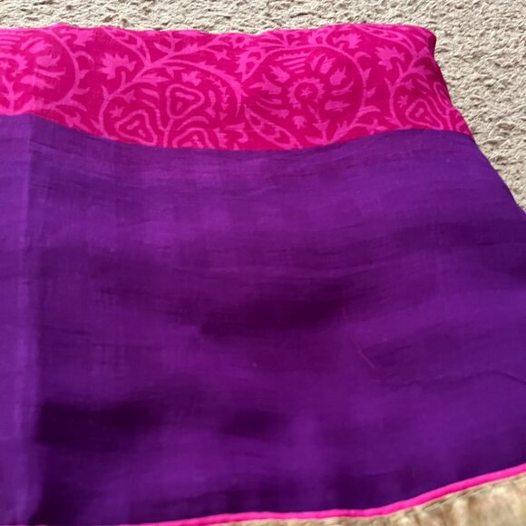 Elegant Georgette Saree in Purple, Pink & Cream | Zari Motif Print | Soft & Ligh - Picture 7 of 12